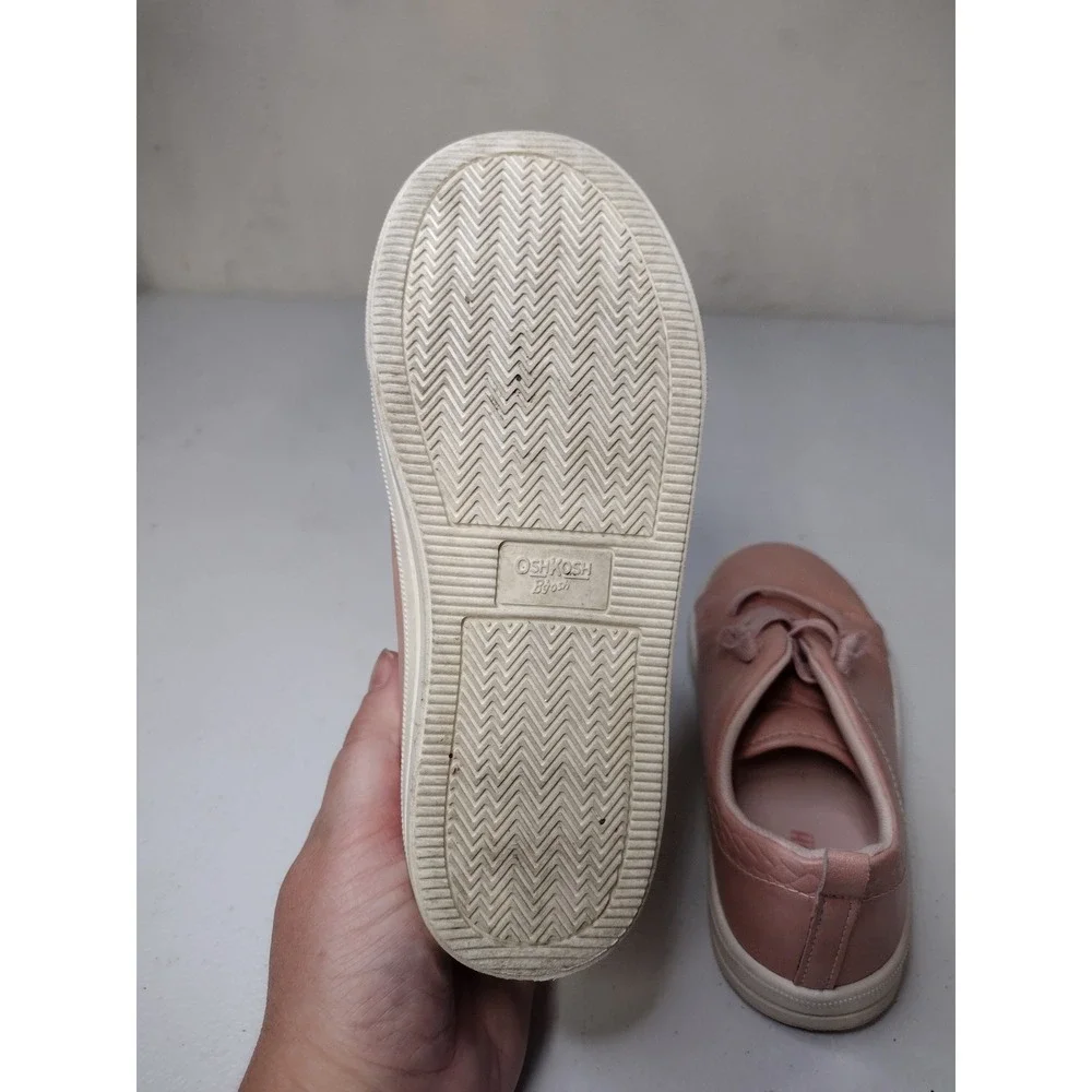 OshKosh B'gosh Girls Pink Faux Leather Slip On Sneakers Size 13M Braided Detail